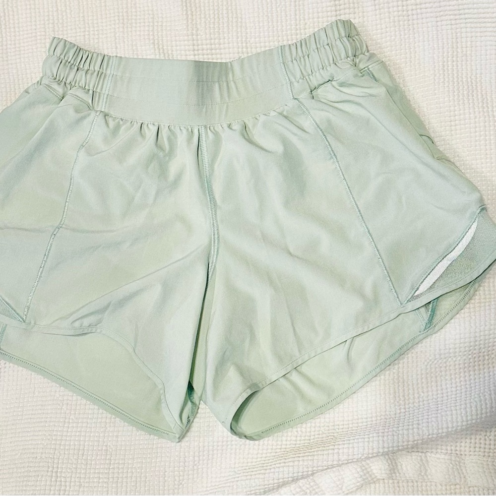 Lululemon Mint Green 4” Low-Rise Shorts Size 4